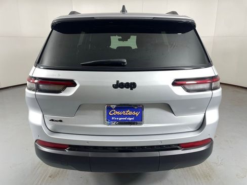 New 2025 Jeep Grand Cherokee L Laredo AWD/4WD image 7