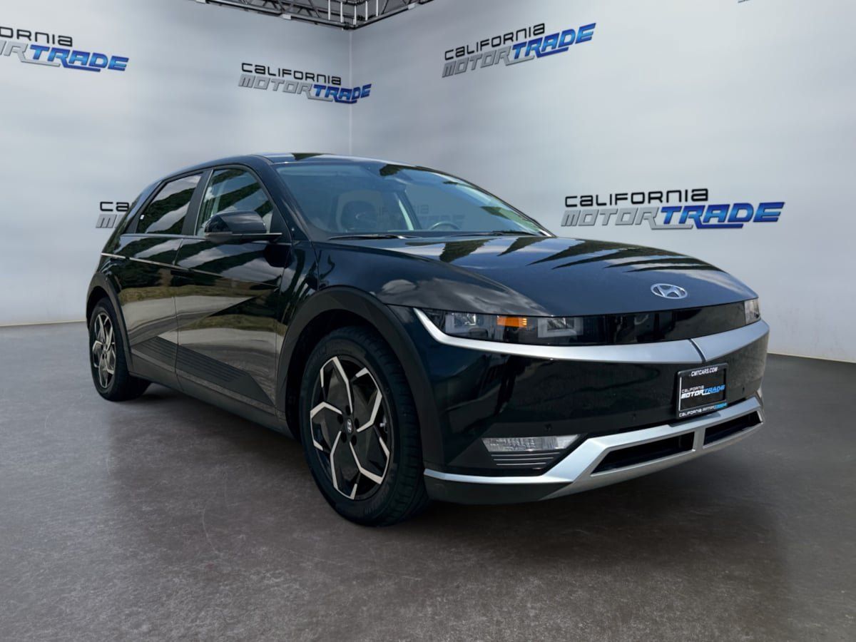 Used 2024 Hyundai Ioniq 5 SEL RWD image 3