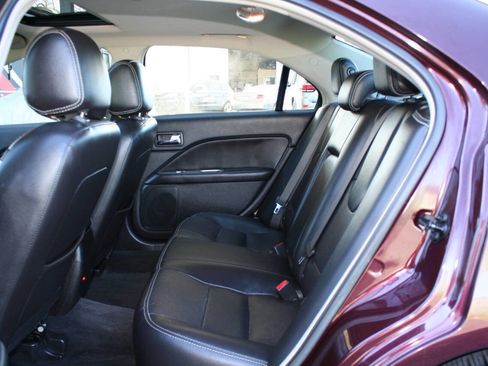 Used 2012 Ford Fusion SEL image 22