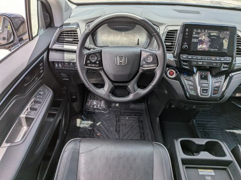 Used 2023 Honda Odyssey Elite image 19