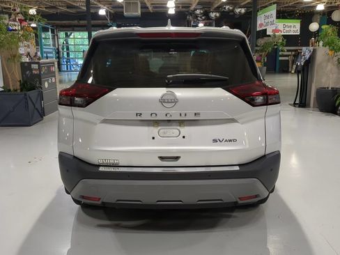 Used 2023 Nissan Rogue SV w/ SV Premium B Package AWD/4WD image 9