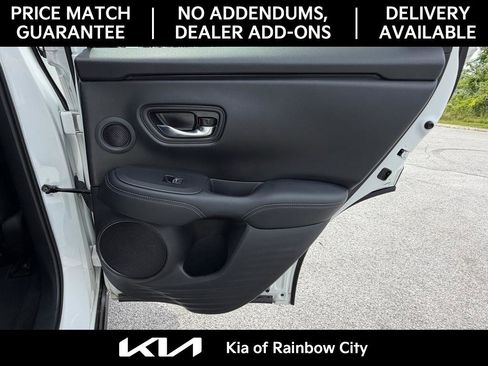 Used 2023 Honda HR-V EX-L image 16