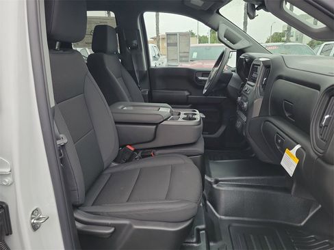 New 2026 Chevrolet Silverado 1500 W/T w/ WT Value Package image 13