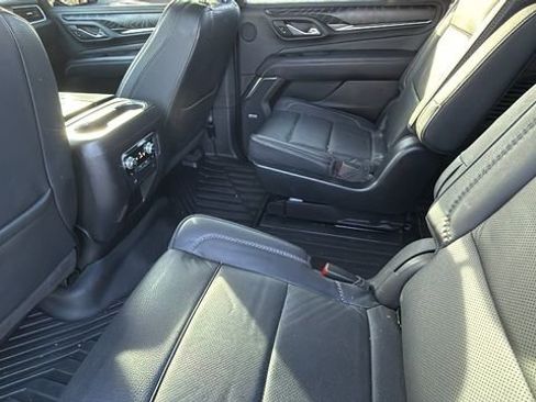 Certified 2023 GMC Yukon Denali image 8