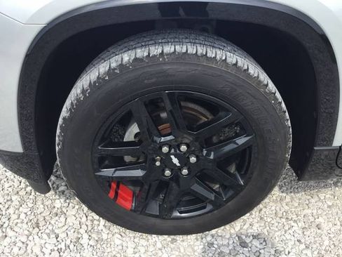 Used 2018 Chevrolet Traverse Premier w/ Redline Edition AWD/4WD image 9