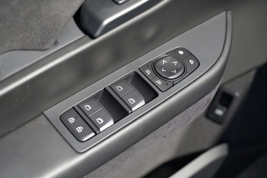 Used 2023 Fisker Ocean Ultra AWD/4WD image 19