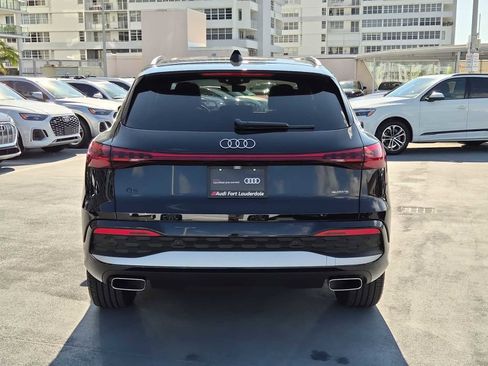 Certified 2025 Audi Q5 Premium Plus w/ Premium Plus image 5