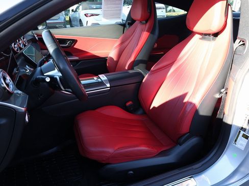 Used 2024 Mercedes-Benz CLE 300 4MATIC Coupe image 18