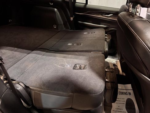 Used 2023 Jeep Grand Cherokee Limited w/ MOPAR Finishing Package image 30