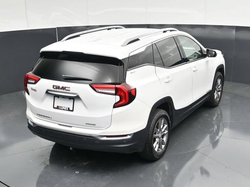 Used 2023 GMC Terrain SLT AWD/4WD image 35