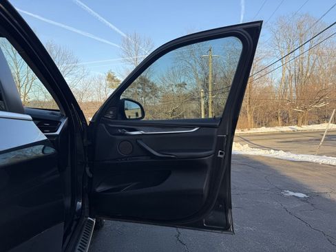 Used 2015 BMW X5 xDrive35i image 16