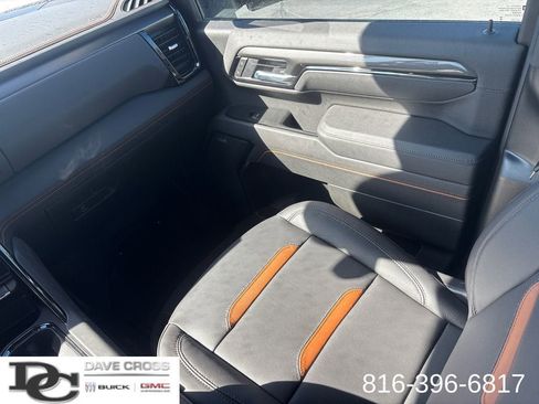 New 2026 GMC Sierra 2500 AT4 w/ AT4 Premium Plus Package AWD/4WD image 15