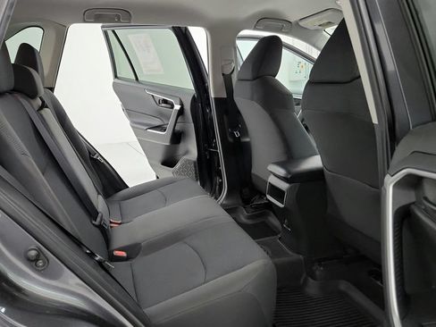 Certified 2021 Toyota RAV4 LE FWD image 18