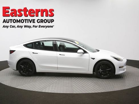 Used 2023 Tesla Model 3 Standard Range RWD image 40