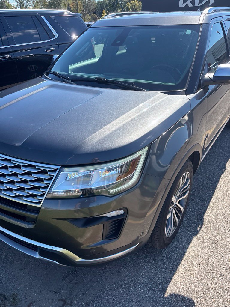 Used 2018 Ford Explorer Platinum AWD/4WD image 13