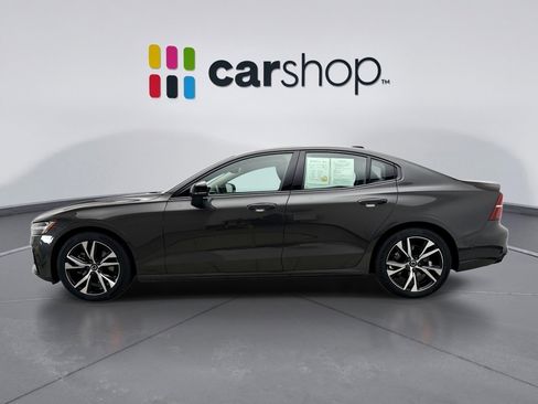 Used 2025 Volvo S60 B5 Plus image 2
