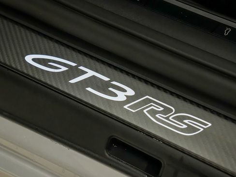 Used 2024 Porsche 911 GT3 RS w/ Weissach Package RWD image 19