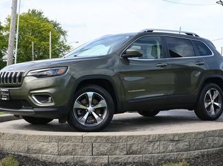 Used 2019 Jeep Cherokee Limited AWD/4WD video 1