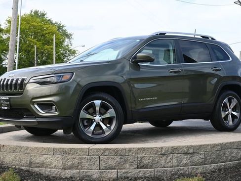 Used 2019 Jeep Cherokee Limited AWD/4WD image 1