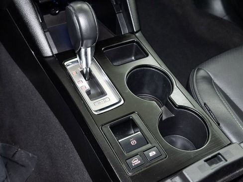 Used 2017 Subaru Outback 2.5i Limited image 24