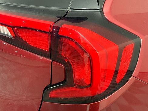 Used 2019 GMC Terrain SLE w/ Driver Convenience Package FWD image 32