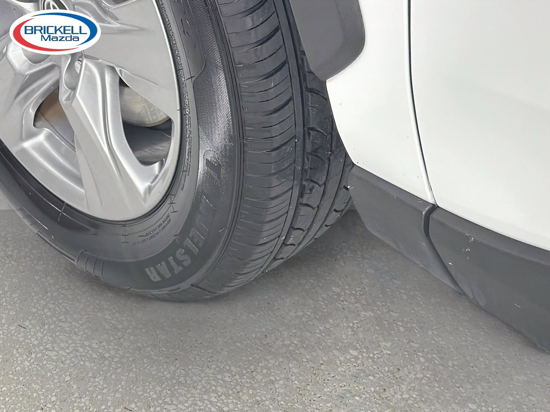 Used 2025 Toyota RAV4 XLE FWD image 39