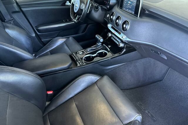 Used 2020 Kia Stinger GT-Line RWD image 15