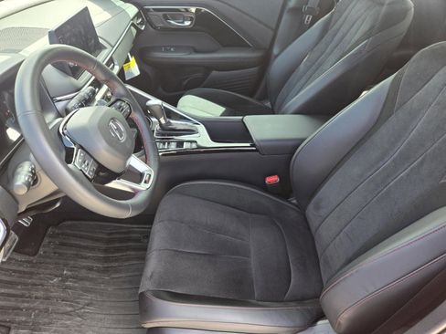 Certified 2025 Acura ADX A-Spec AWD/4WD image 6