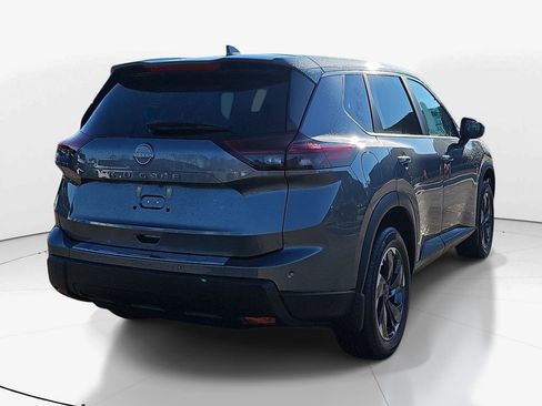 New 2026 Nissan Rogue SV image 5