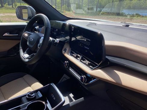 New 2026 Chevrolet Equinox ACTIV image 23