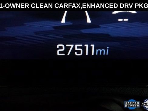 Used 2024 Chevrolet Traverse RS FWD image 19