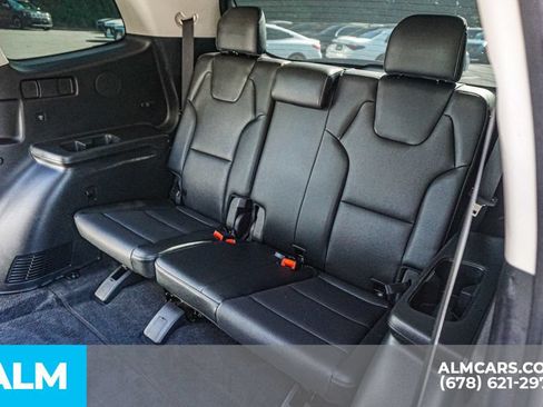 Used 2024 Kia Telluride EX w/ EX Captain's Chair Package FWD image 22