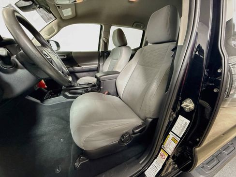 Certified 2019 Toyota Tacoma SR w/ SR Convenience Package RWD image 18