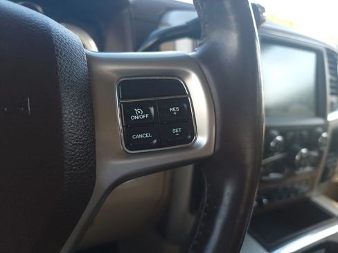Used 2016 RAM 2500 Laramie RWD image 18
