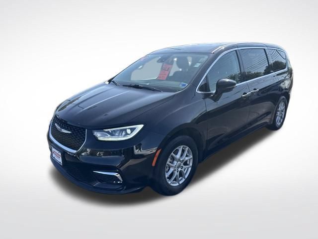 Used 2024 Chrysler Pacifica Touring-L FWD image 29