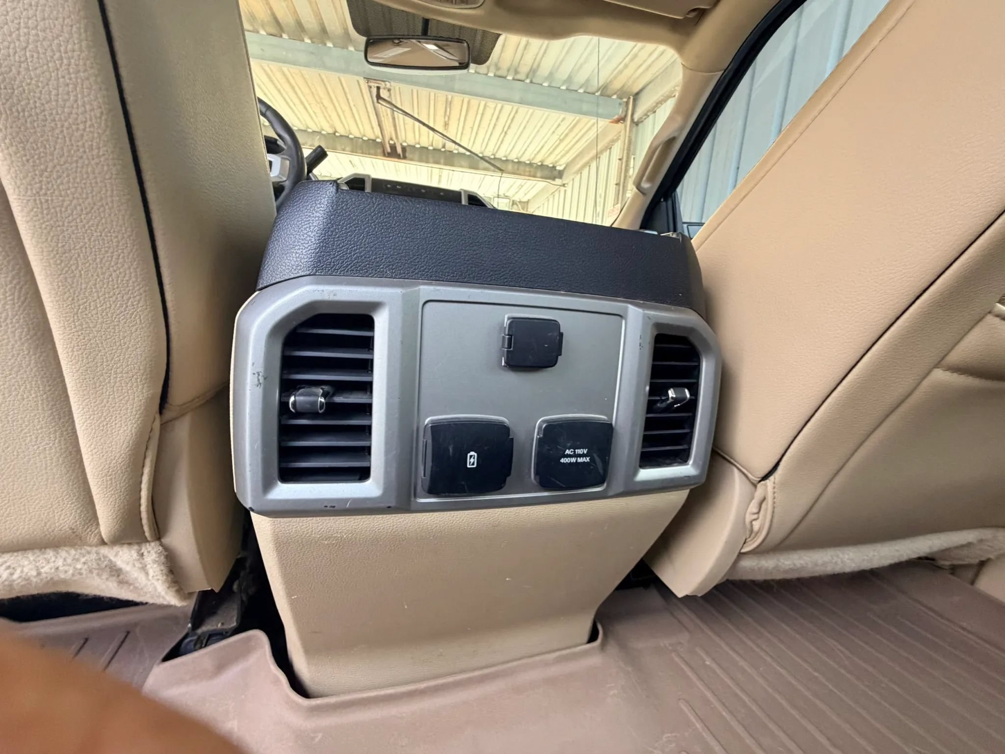 Used 2019 Ford F350 Lariat w/ Lariat Value Package AWD/4WD image 27