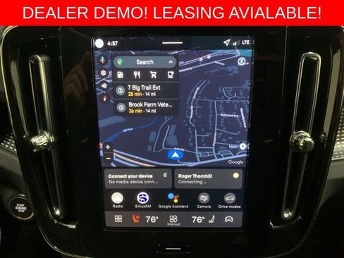 Used 2026 Volvo XC40 B5 Ultra w/ Climate Package image 19