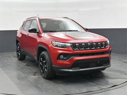 New 2026 Jeep Compass Latitude image 10