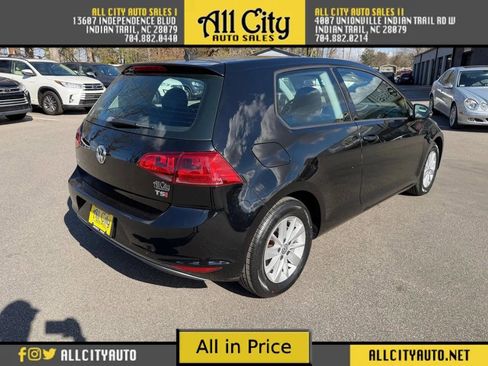 Used 2015 Volkswagen Golf S image 7