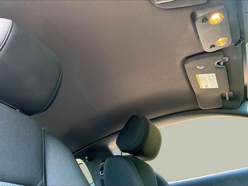Used 2014 Ford Mustang GT RWD image 15