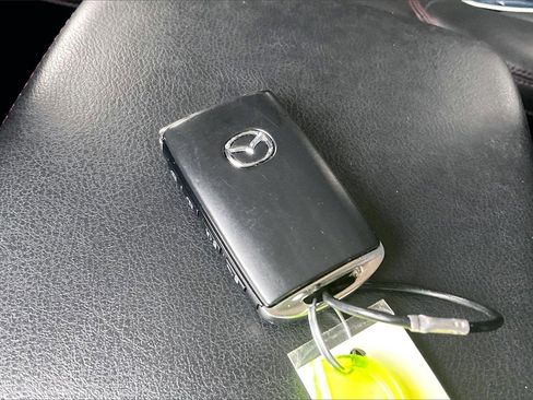 Certified 2025 MAZDA CX-5 Carbon Edition image 12