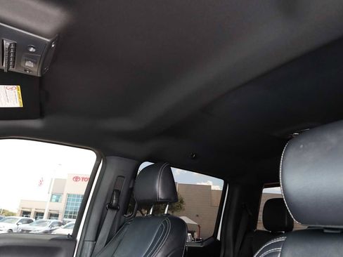Used 2022 Ford F250 Lariat w/ Lariat Ultimate Package AWD/4WD image 5