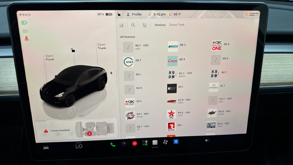 Used 2023 Tesla Model Y Long Range AWD/4WD image 29