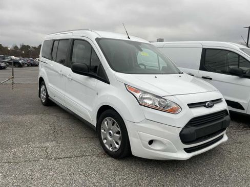 Used 2017 Ford Transit Connect XLT FWD image 3