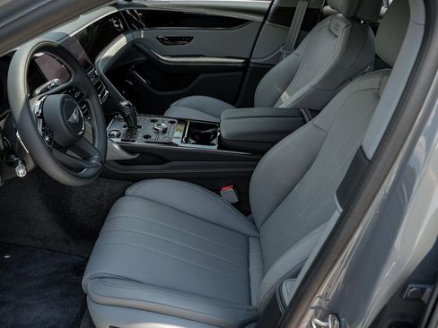 New 2025 Bentley Flying Spur Plug-In Hybrid AWD/4WD image 19