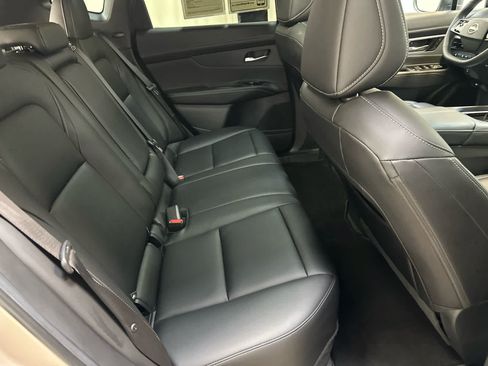 Certified 2025 Nissan Murano SL AWD/4WD image 19