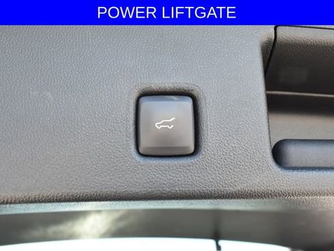 Used 2024 Ford Escape Platinum AWD/4WD image 8