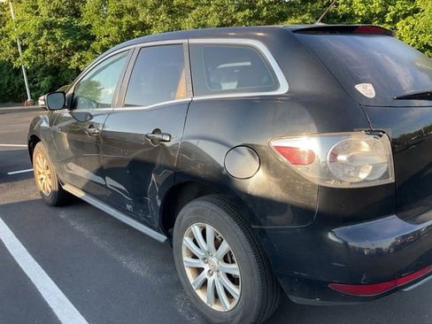 Used 2011 MAZDA CX-7 i SV FWD image 6