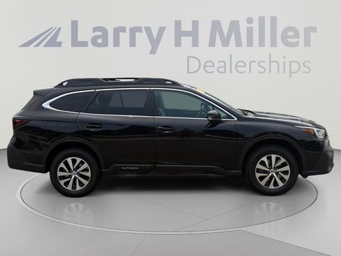 Used 2021 Subaru Outback Premium AWD/4WD image 6