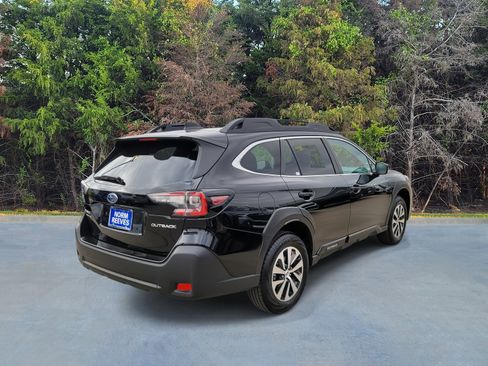 Certified 2025 Subaru Outback Premium image 17